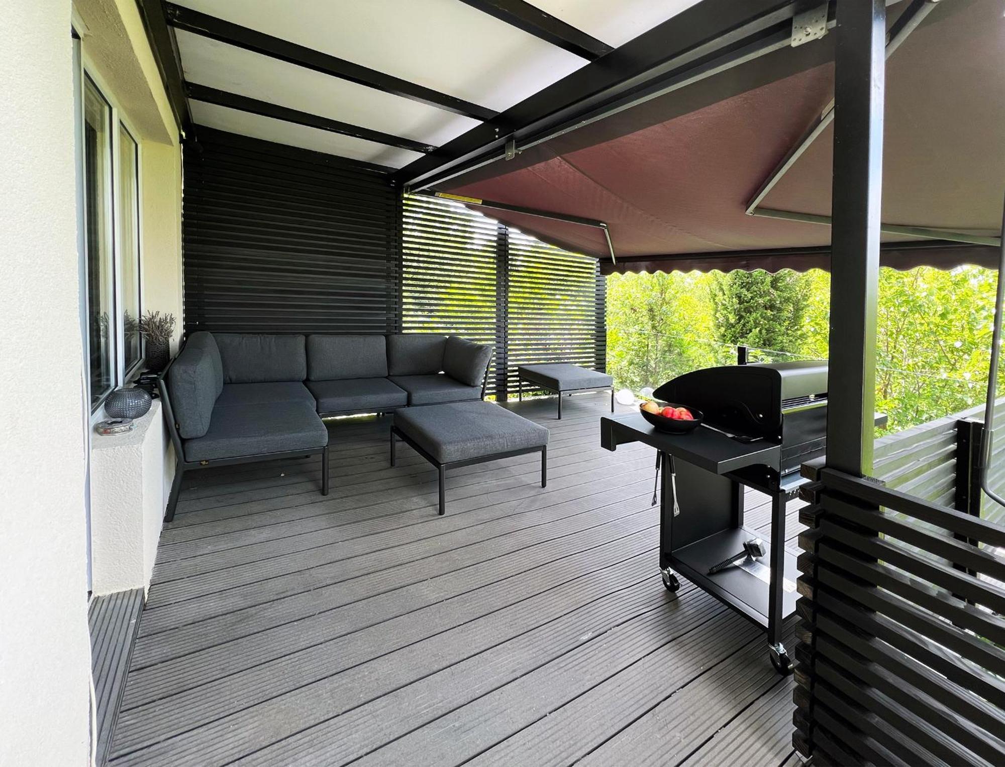Pergola House In A Green Oasis With Fantastic View Apartamento Petrovaradin Exterior foto